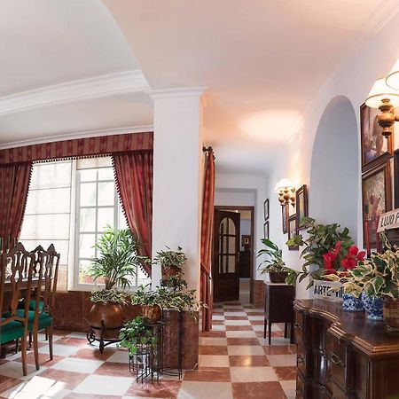 Boutique House Lujopobre Bed & Breakfast Montilla Luaran gambar