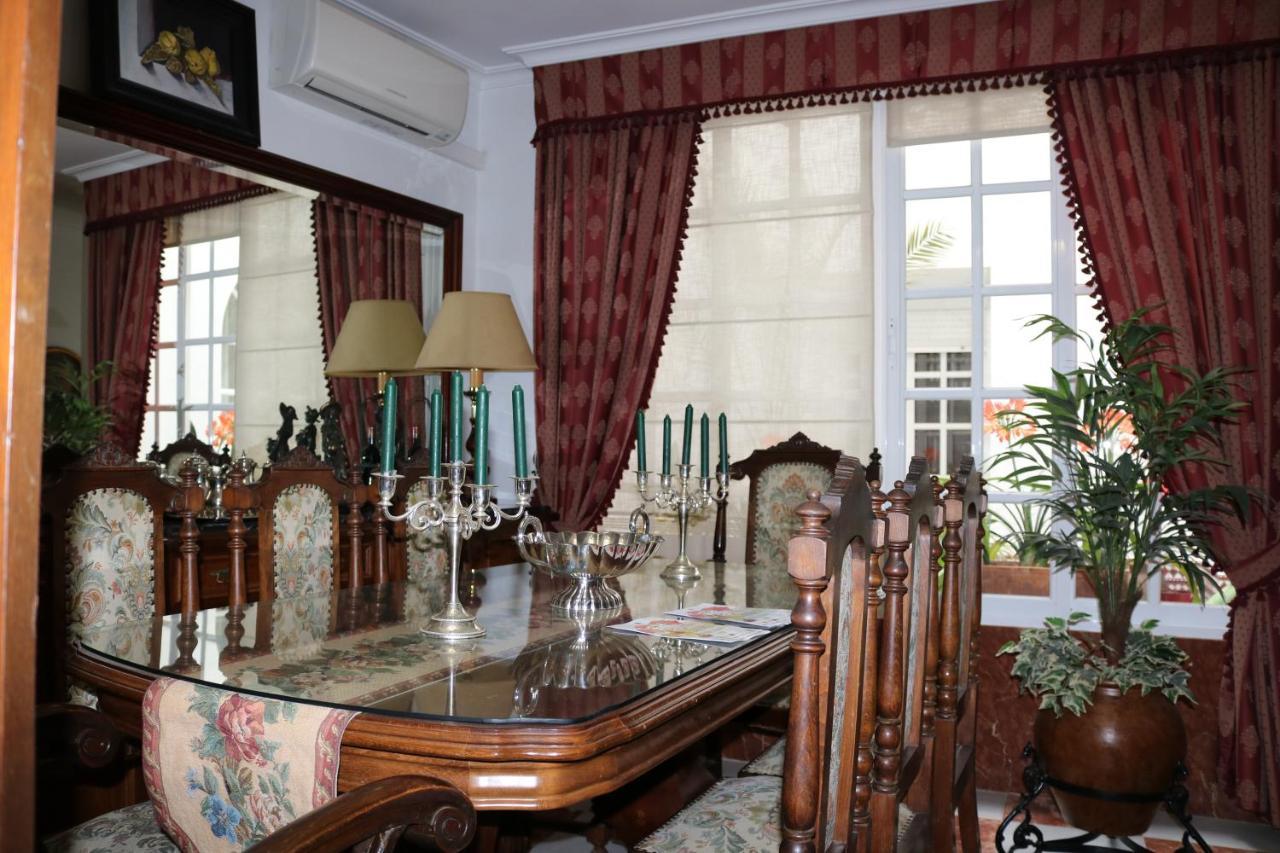 Boutique House Lujopobre Bed & Breakfast Montilla Luaran gambar