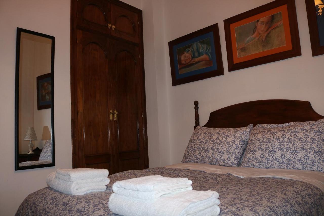 Boutique House Lujopobre Bed & Breakfast Montilla Luaran gambar